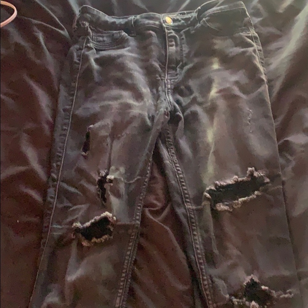 Black Hollister ripped jeans